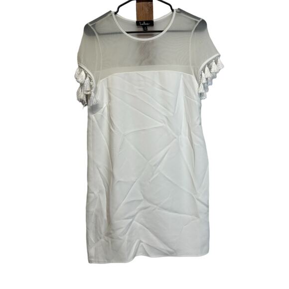Lulus Iced Latte White Short Sleeve Tassel Shift Dress Size S - Picture 2 of 12